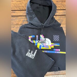 The North Face Women’s Coordinates Hoodie/Jogger Set